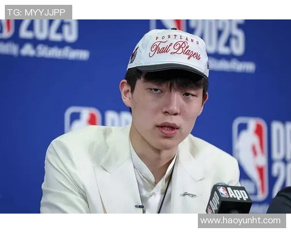 杨瀚森分享登机照片正式出发前往美国备战NBA选秀活动